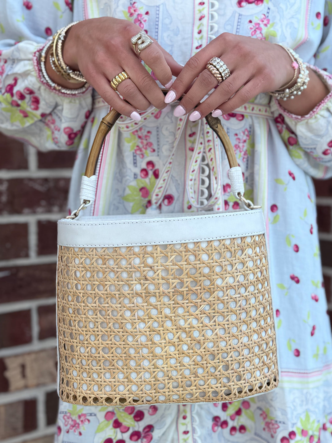 Tara Wicker Bucket (White)
