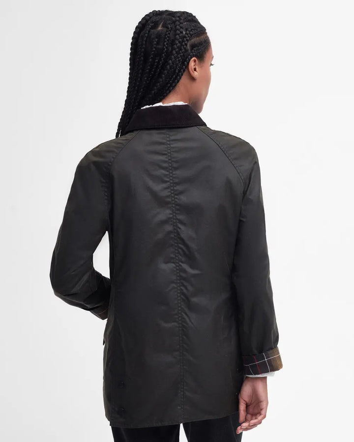 Classic Beadnell Waxed Jacket (Olive)