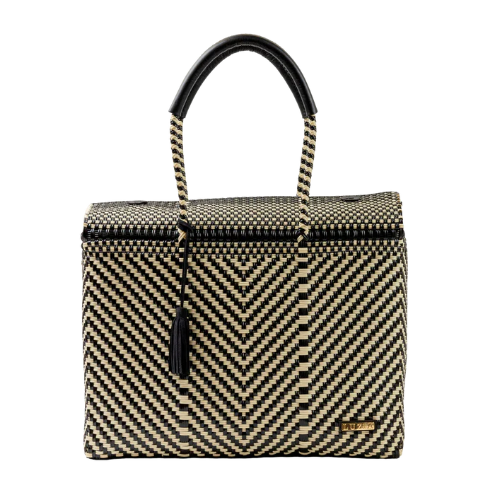 Closed Basket Arrow (Black/Beige)